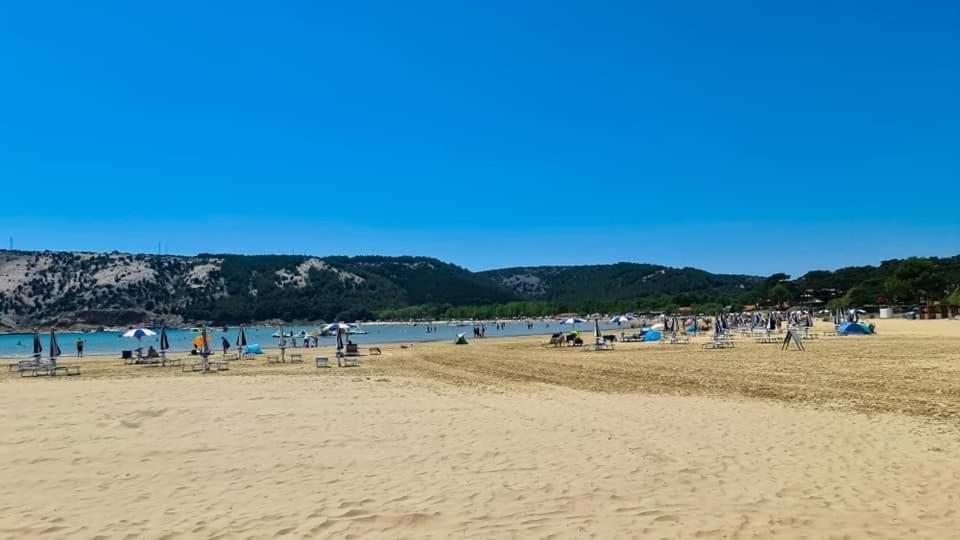 Apartman Mira i Denis Supetarska Draga Exteriör bild